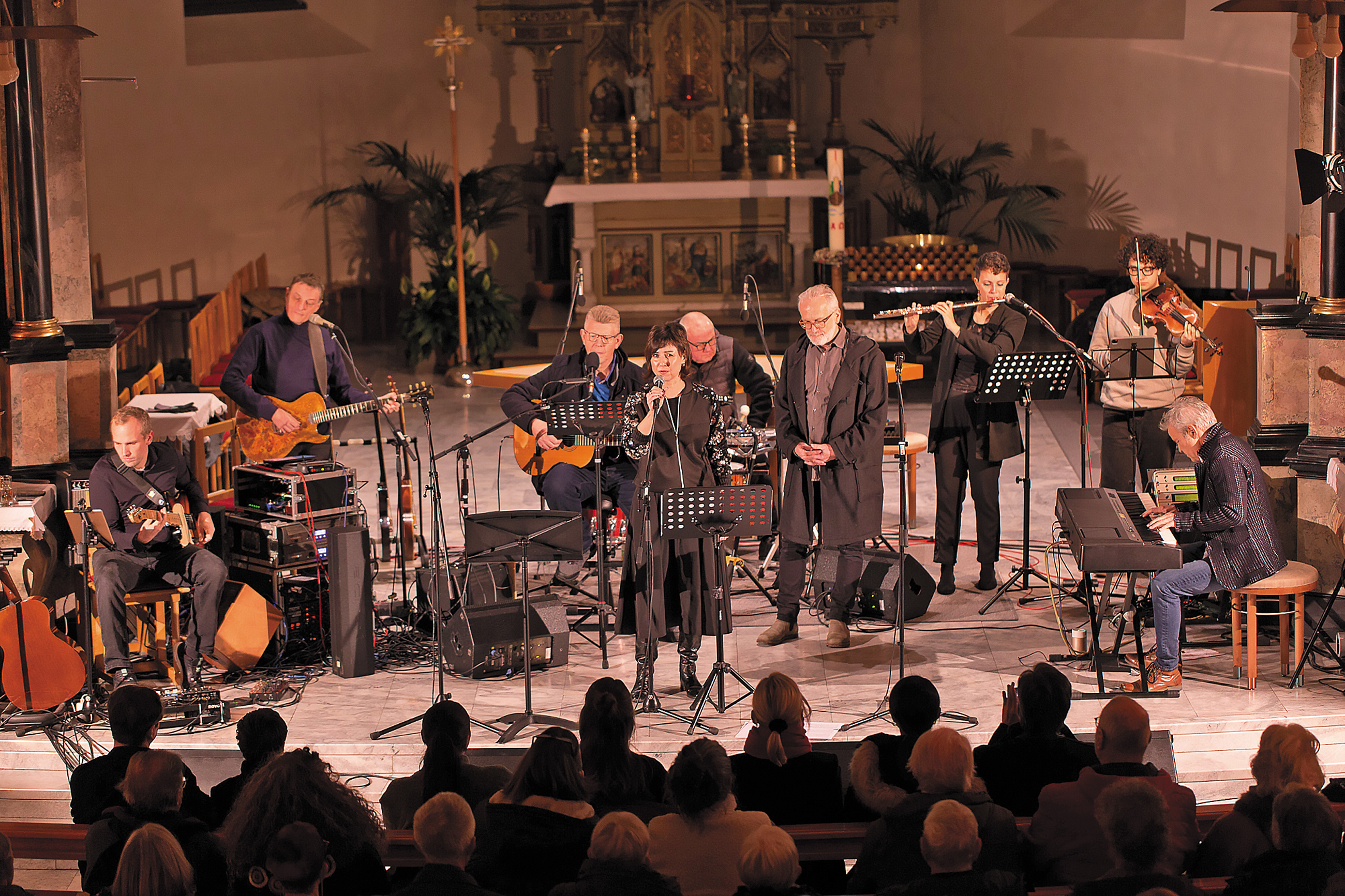 Musiker:innen aus der Region spielten anlässlich des Orgeljubiläums in Nenzing. / Pfarre Nenzing Musiker:innen aus der Region spielten anlässlich des Orgeljubiläums in Nenzing.