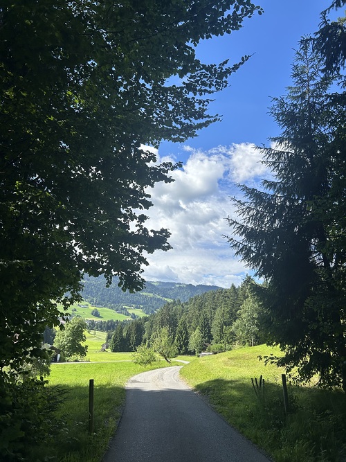 Die Bewahrung der Schöpfung und das Wohl aller Menschen hängen untrennbar zusammen.