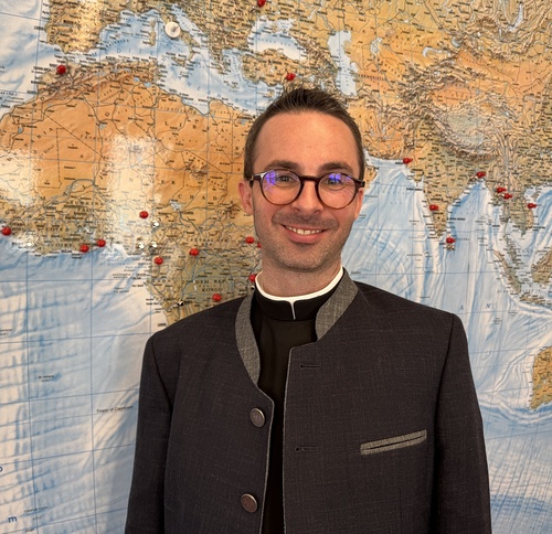 Pfarrer Lukas Bonner empfindet die Mission als nichts Zusätzliches, sondern als pfarrlichen Alltag. 